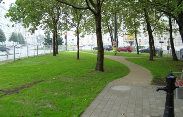 Hundezone-Karlsplatz